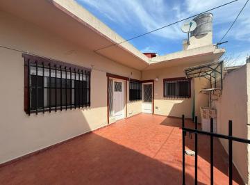 PH de 2 ambientes, La Matanza · PH 2 Ambientes en Alquiler en La Tablada