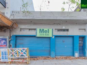 Local comercial · 184m² · 1 Ambiente · Local en Venta, Villa Urquiza | Terreno Propio a Refaccionar