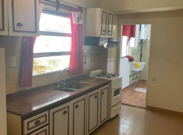 Departamento de 3 ambientes, Velez Sarsfield · Dpto. 63 m² Totales. 3 Ambientes con Balcón y Cochera.