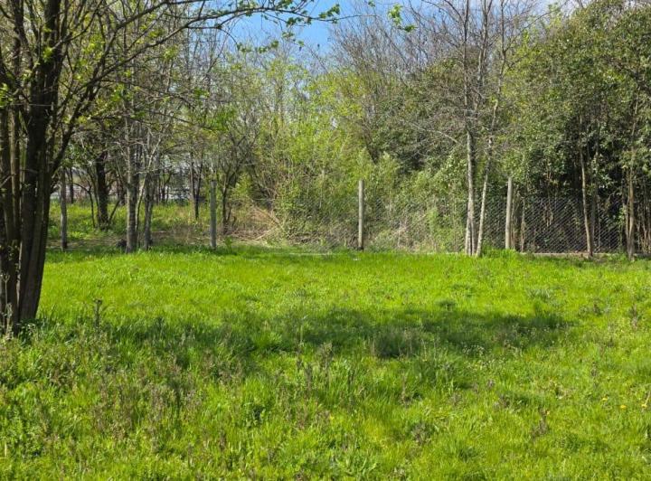 Terreno · 638m²
