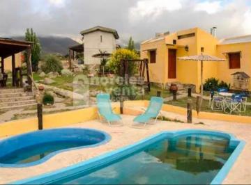 Casa · 650m² · 16 Ambientes · 1 Cochera · Venta Complejo de Cabañas en Tafí del Valle - Gran Oportunidad de Inversión