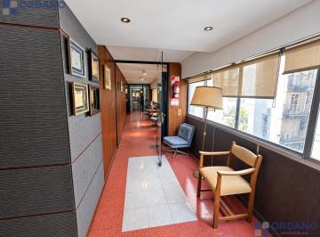 Oficina comercial · 184m² · 8 Ambientes · Oficina en Centro