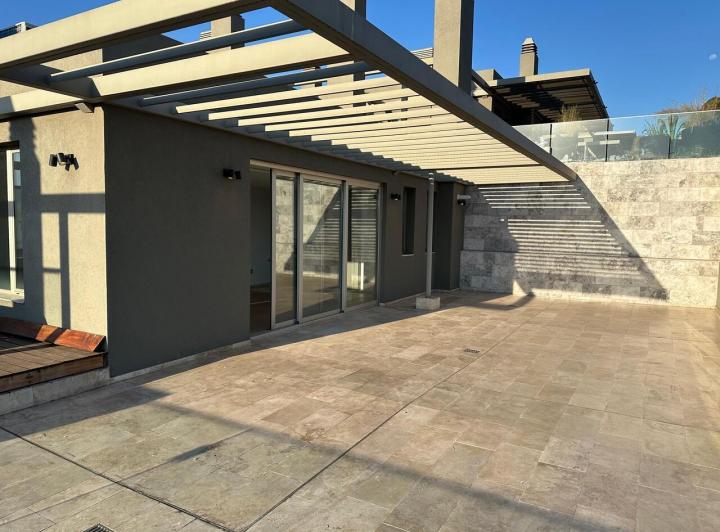 Departamento · 1m² · 6 Ambientes · 3 Cocheras