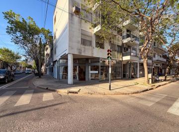 Local comercial · 40m² · 1 Ambiente · Local de 40 m² en La Esquina de Lagos y Tucuman, Barrio Pichincha