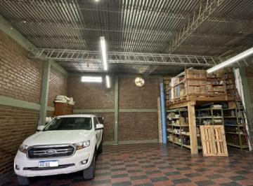 Bodega-Galpón · 500m² · Galpon con Casa Sexta Seccion Capital Mendoza