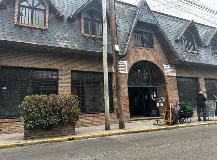 Local comercial · 550m²