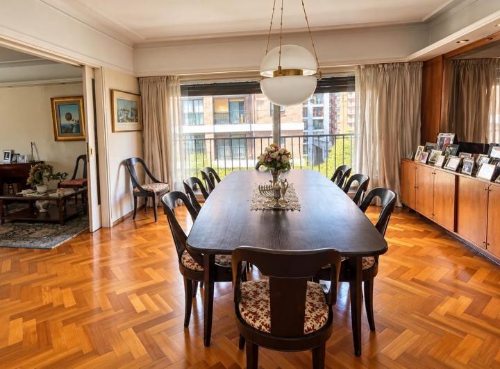 Departamento · 225m² · 4 Ambientes · 1 Cochera