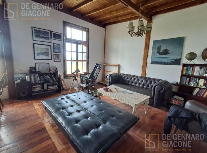 Casa · 178m² · 3 Ambientes · 1 Cochera