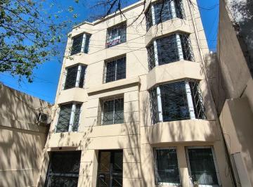 Departamento de 7 ambientes, Ciudad de Mendoza · Departamento. 3 Dorm.. 2 Baños. Cochera. Accensor. Pileta. Parrilla. 5ta Sección. Ciudad. Mza