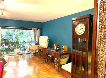 Consultorio de 5 ambientes, Recoleta · Edificio de Múltiples Consultorios Médicos Consolidados