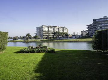 Departamento · 105m² · 3 Ambientes · 1 Cochera · Alquiler Anual o Temporal Yoo 3 Ambientes con Jardín Al Lago Central