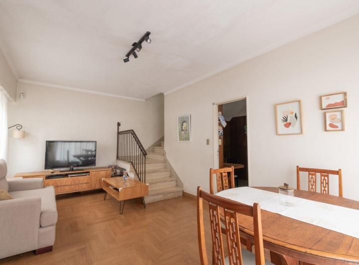 PH · 90m² · 5 Ambientes · 1 Cochera