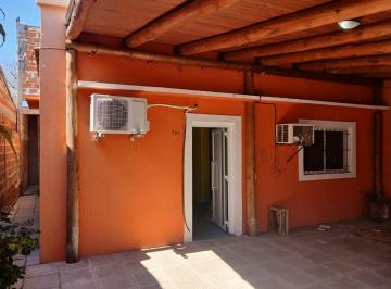 IKJ-IKJ-32_2 · Casa 4 Ambientes 2 Dorm.. | Bolivia Al 600