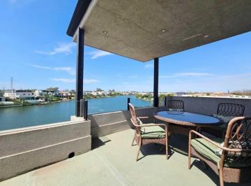 Casa · 350m² · 6 Ambientes · 1 Cochera · Casa en Venta en Los Lagos, Nordelta, Tigre