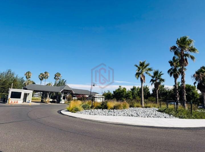 Casa en venta en El Yacht · 10 ambientes