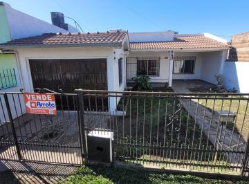 Casa de 5 ambientes, Necochea · Chalet en Venta Ideal Para Crédito
