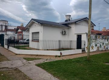 Casa de 3 ambientes, Lomas de Zamora · Casa en Venta en Lomas de Zamora