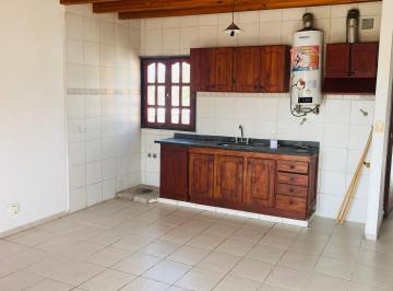 Departamento de 5 ambientes, Las Heras · Departamento con Cochera