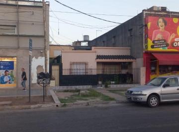 Casa de 4 ambientes, Ciudad de Santa Fe · Casa + Depto - Ideal Para Desarrollo Comercial - Avda Aristobulo del Valle 6800 – Santa Fe