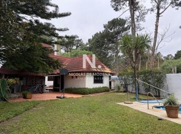 Foto1 · A Pocas Cuadras de La Playa - Casa de 4 Dorm. en Venta, Pinares