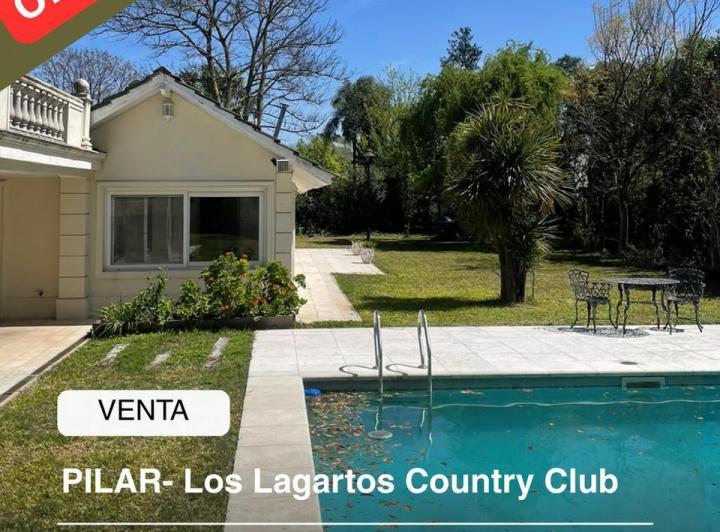 Casa · 330m² · 7 Ambientes · 8 Cocheras