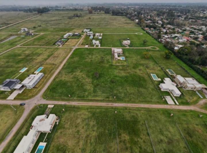 Terreno · 800m²