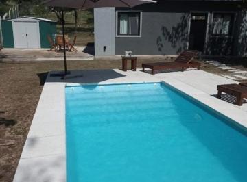 Casa de 1 ambiente, Tanti · Casa con Pileta Exclusiva en Tanti, Alquiler Temporario
