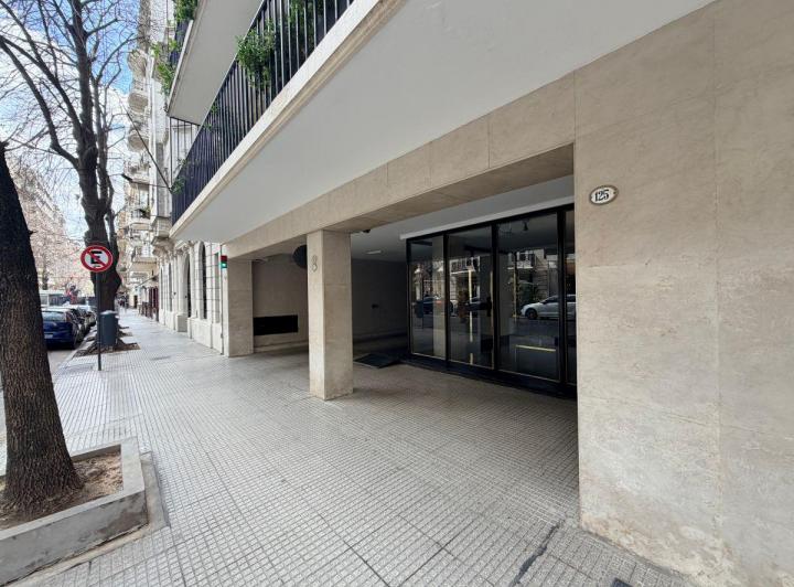 Departamento · 259m² · 6 Ambientes · 1 Cochera