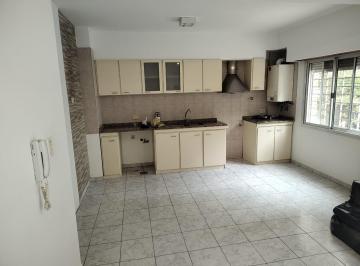 Departamento de 3 ambientes, Esteban Echeverría · Alquilo Depto 3 Amb con Cochera - Excelente Zona - Dueño Directo