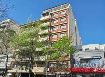 DUEÑA VENDE: departamento de 2 ambientes restaurado, 50 m² cubiertos, en una ubi · Dueña Vende: Departamento 2 Ambientes Restaurado en Caballito (Sin Comisión)