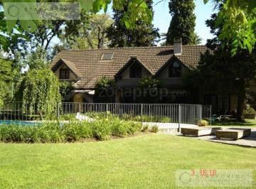 Quinta vacacional · 400m² · Casa Quinta en Don Torcuato