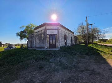 Casa · 180m² · 1 Dormitorio · Vendo Casa a Reciclar en Herrera, Entre Ríos.