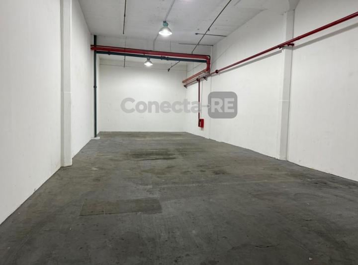 Depósito · 140m²