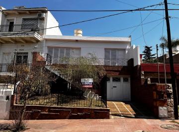 Foto · Alquilo Casa Tres Dor con Cochera Parque Chacabuco