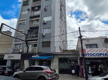 Departamento de 2 ambientes, La Matanza · Alquiler 2 Ambientes Centro Ramos Mejia