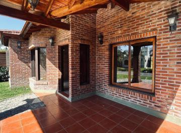 Casa · 92m² · 4 Ambientes · 1 Cochera · Casa en Venta Country Club Banco Provincia 4 Ambientes