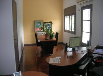 PH · 170m² · 7 Ambientes · PH Multifamiliar - 2 Plantas - Independiente