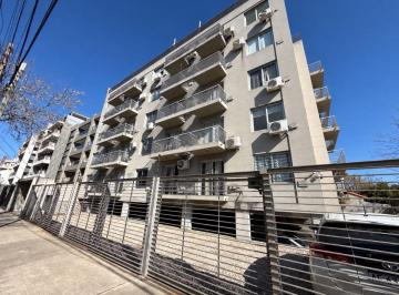 Departamento de 2 ambientes, Morón · Departamento 2 Amb en Venta C/ Cochera y Tza en Castelar