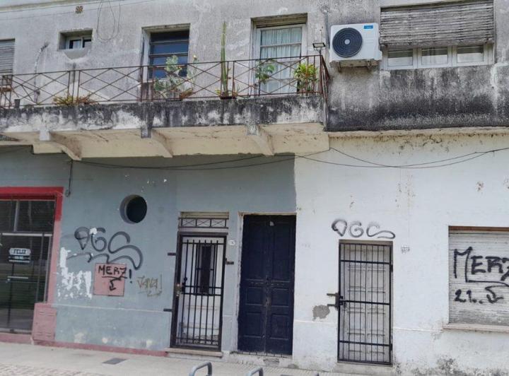 Local comercial · 372m²