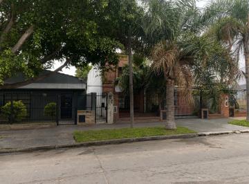 PH · 59m² · 3 Ambientes · PH 3 Ambientes Patio y Terraza en Jose Leon Suarez