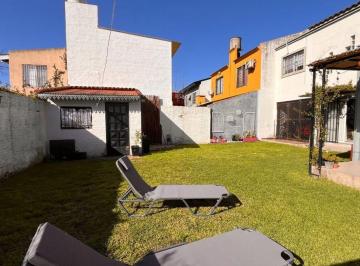 Casa · 177m² · 6 Ambientes · 2 Cocheras · Venta Casa 4amb + Dept 2amb Tortuguitas Centro