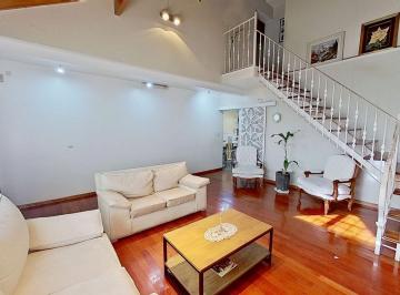 Casa · 319m² · 5 Ambientes · 2 Cocheras · Casa Espectacular Pileta Venta Caseros A/credito