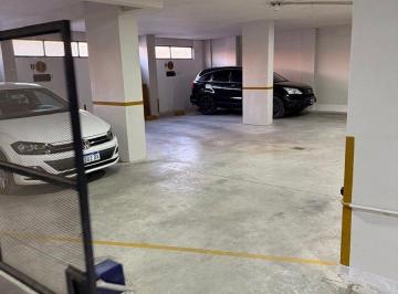 Garage · 12m² · Venta Cochera Torre Piazza Frente a P. Pueyrredon