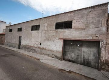 Bodega-Galpón · 213m² · Excelente Galpón Multipropósito en Venta