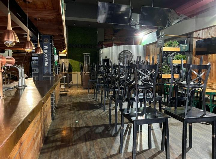 Local comercial · 978m²