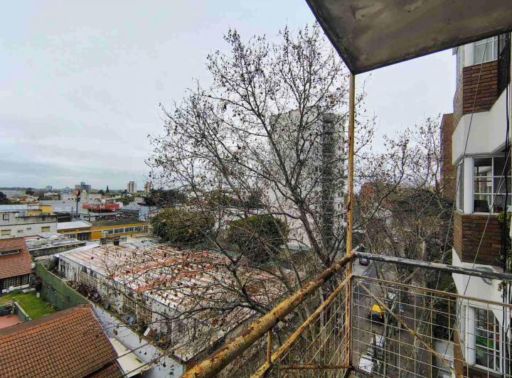 Departamento · 47m² · 2 Ambientes · 1 Cochera
