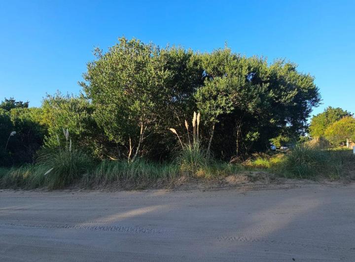 Terreno · 1024m²