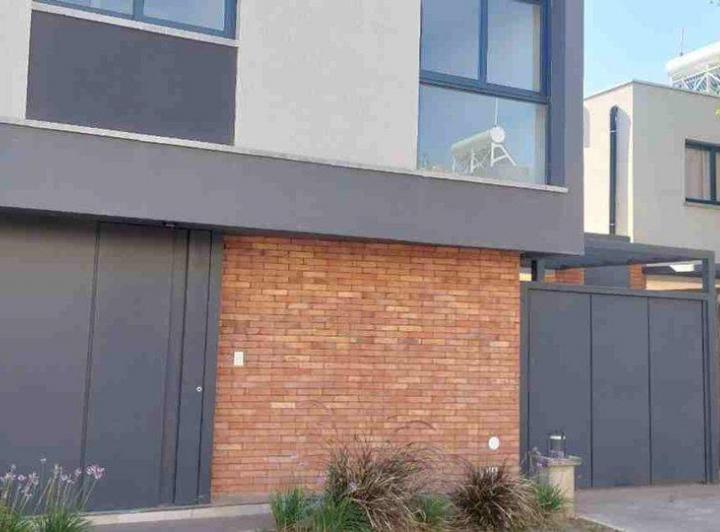 Departamento · 100m² · 4 Ambientes · 1 Cochera