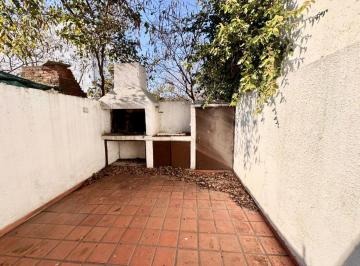 PH · 56m² · 3 Ambientes · Departamento en Venta La Plata 2 Dorm. Patio