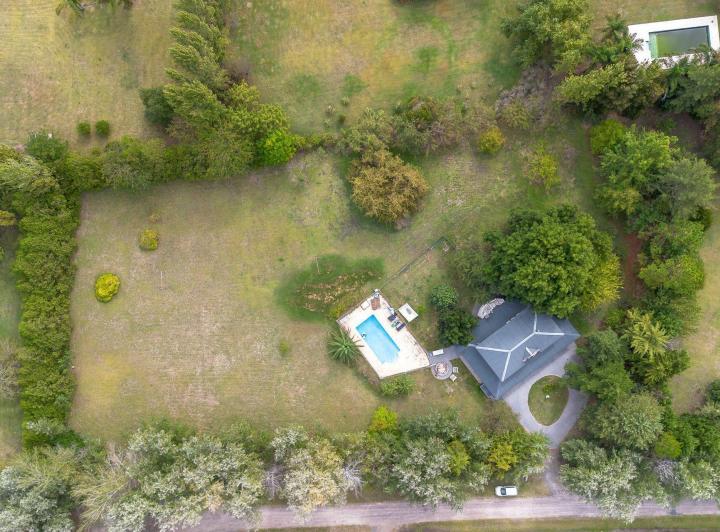Casa · 180m² · 6 Ambientes · 2 Cocheras